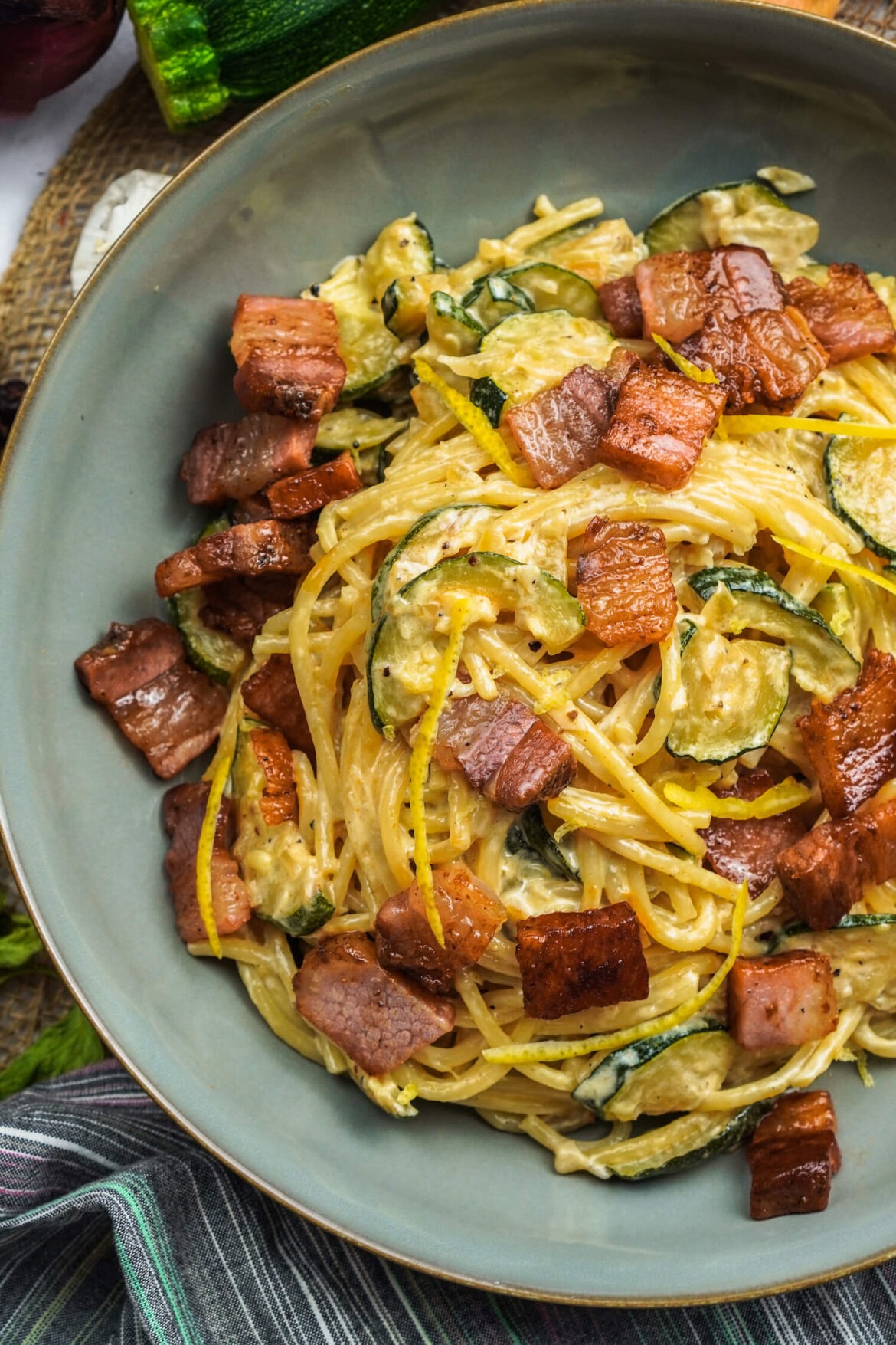 Pancetta Zucchini Pasta mit Orange