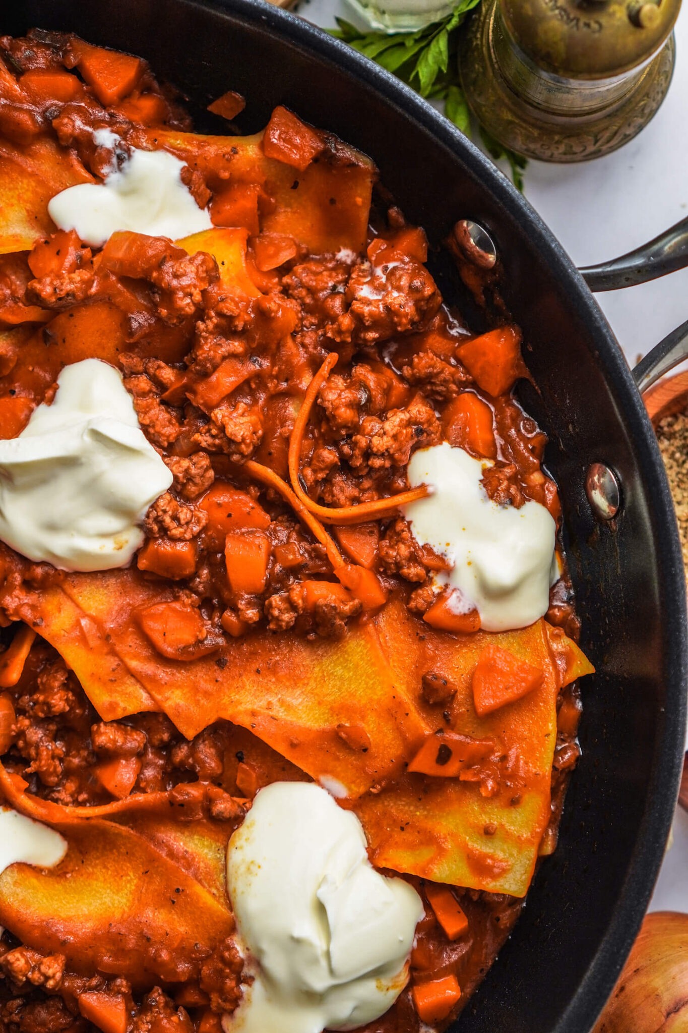Pfannen Lasagne mit Creme Fraiche FeedMeDaily